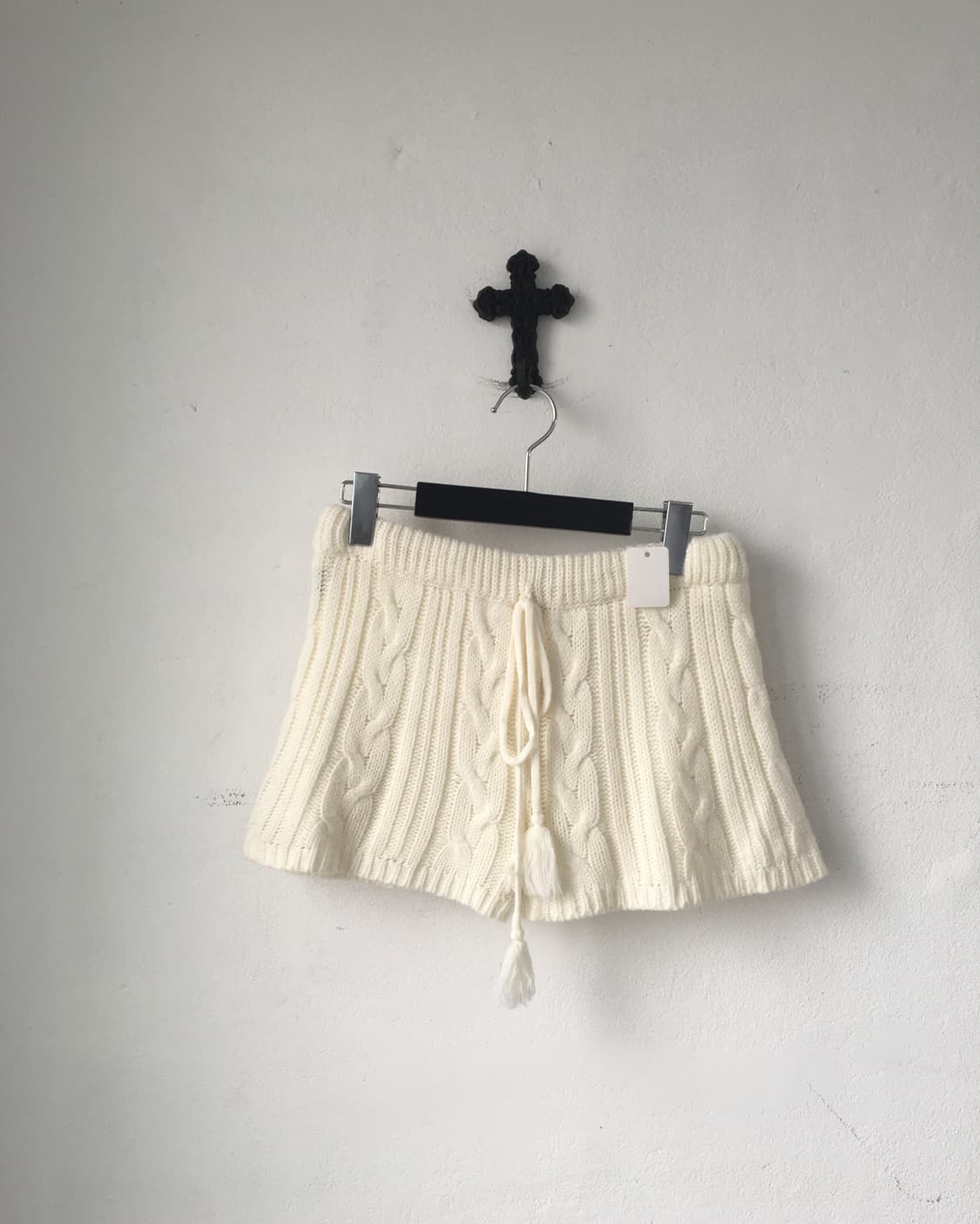 Cable pattern knit short 상품이미지1