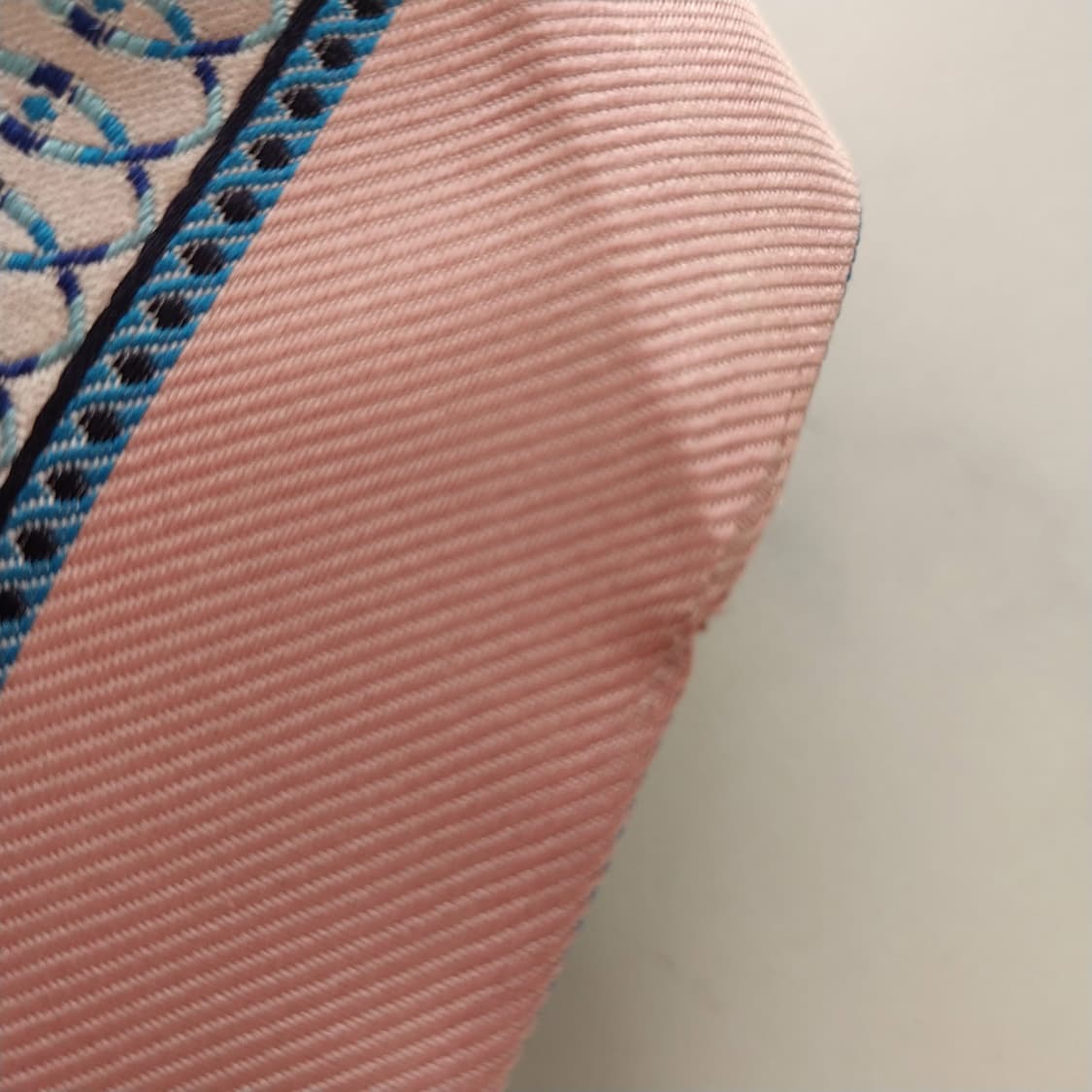 폴 스미스 실크 핑크&네이비 패턴 넥타이 9.5cm A-등급 K1425
 상품이미지7