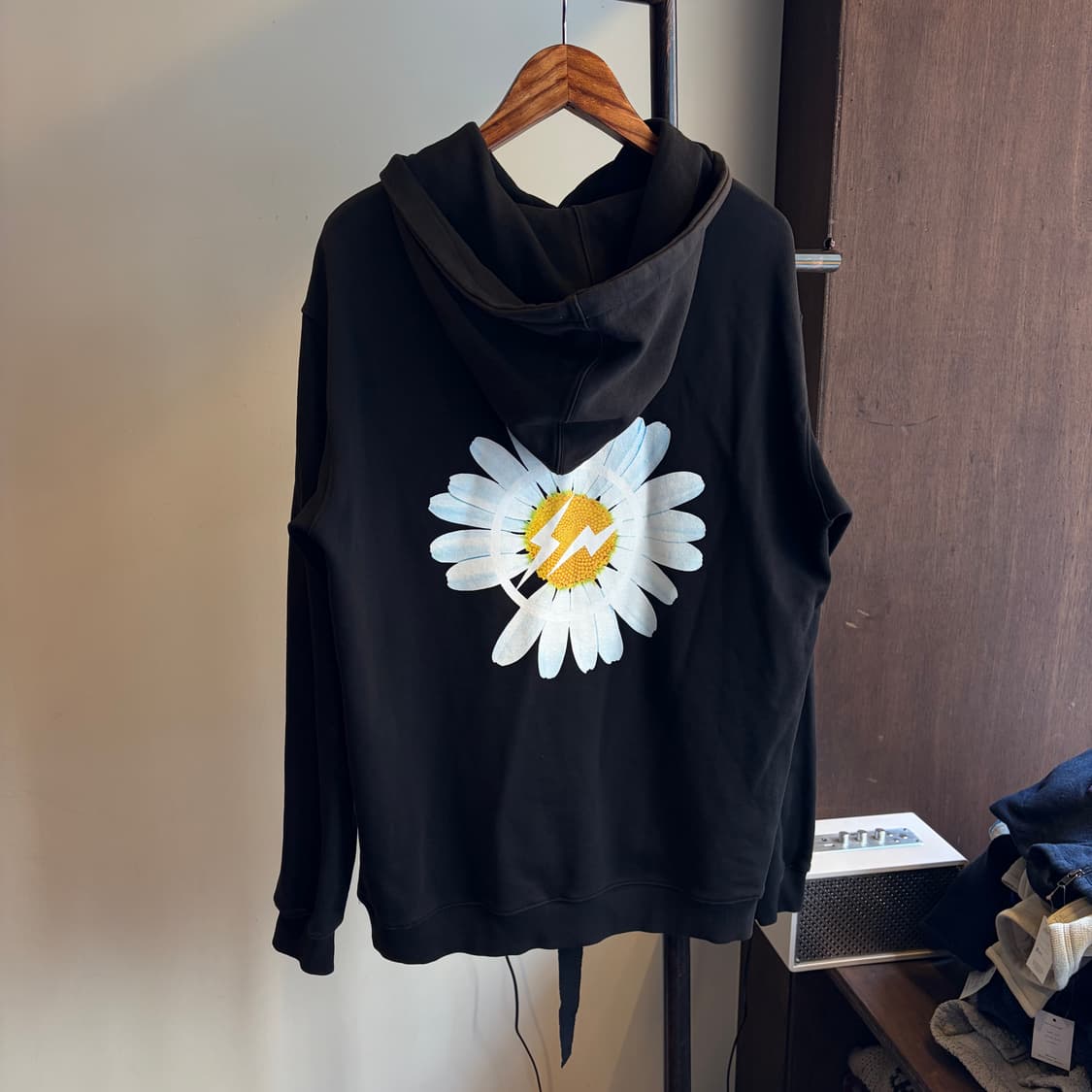 피스마이너스원 프라그먼트 데이지 후드티 상품이미지2