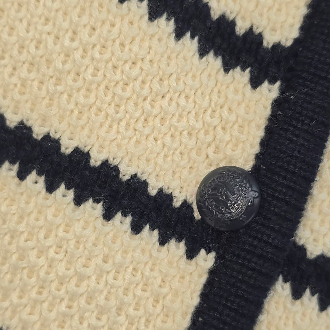 WHO.A.U 스트라이프 가디건 상품이미지3