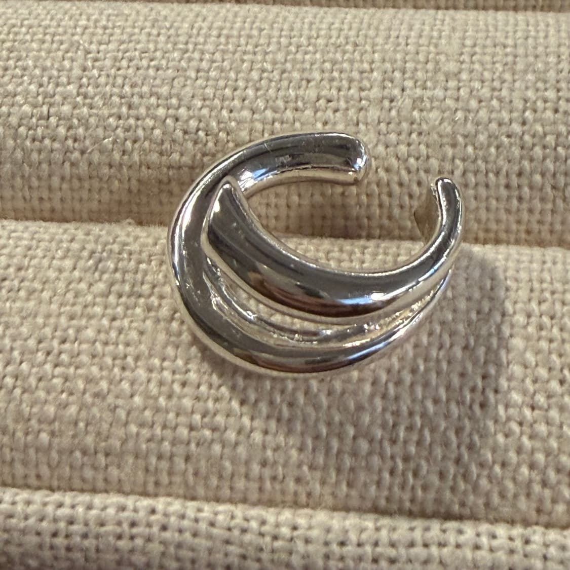 새상품 여성 신주 투라인 굴곡 귀찌 귀걸이 상품이미지1