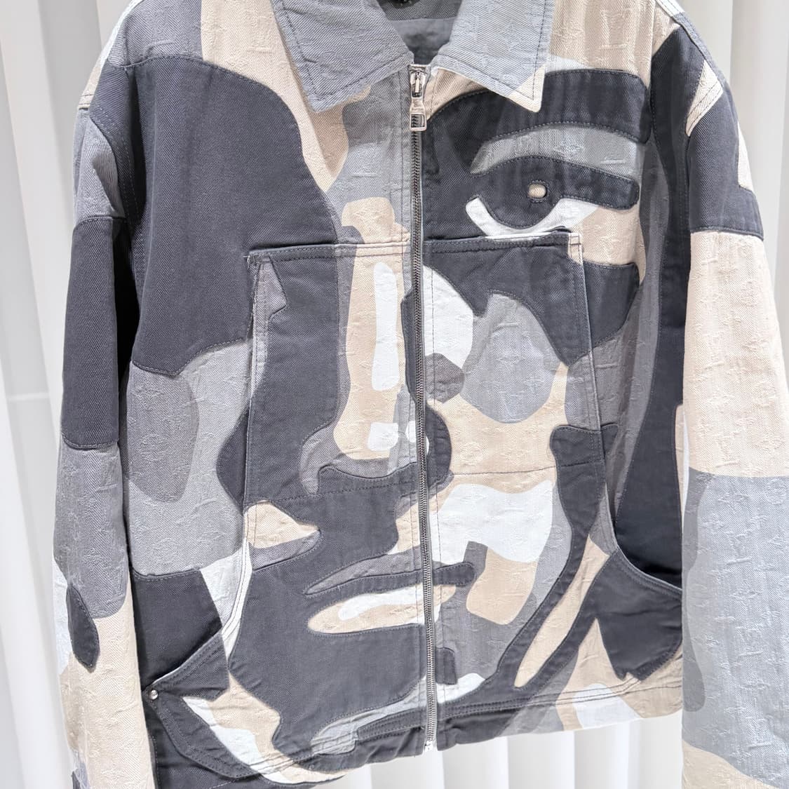 52 / 루이비통 모노그램 키드슈퍼 포트레이트 데님자켓 상품이미지3