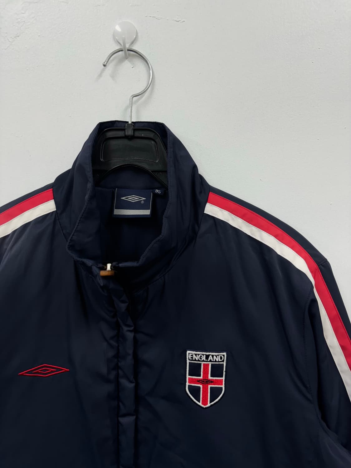 엄브로 잉글랜드 우먼 점퍼 상품이미지3