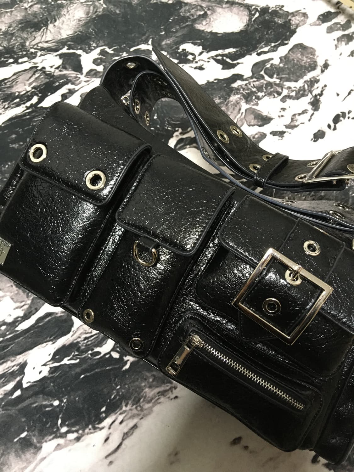 블랙퍼플 포트리스 백 Fortress Bag_Black 상품이미지2