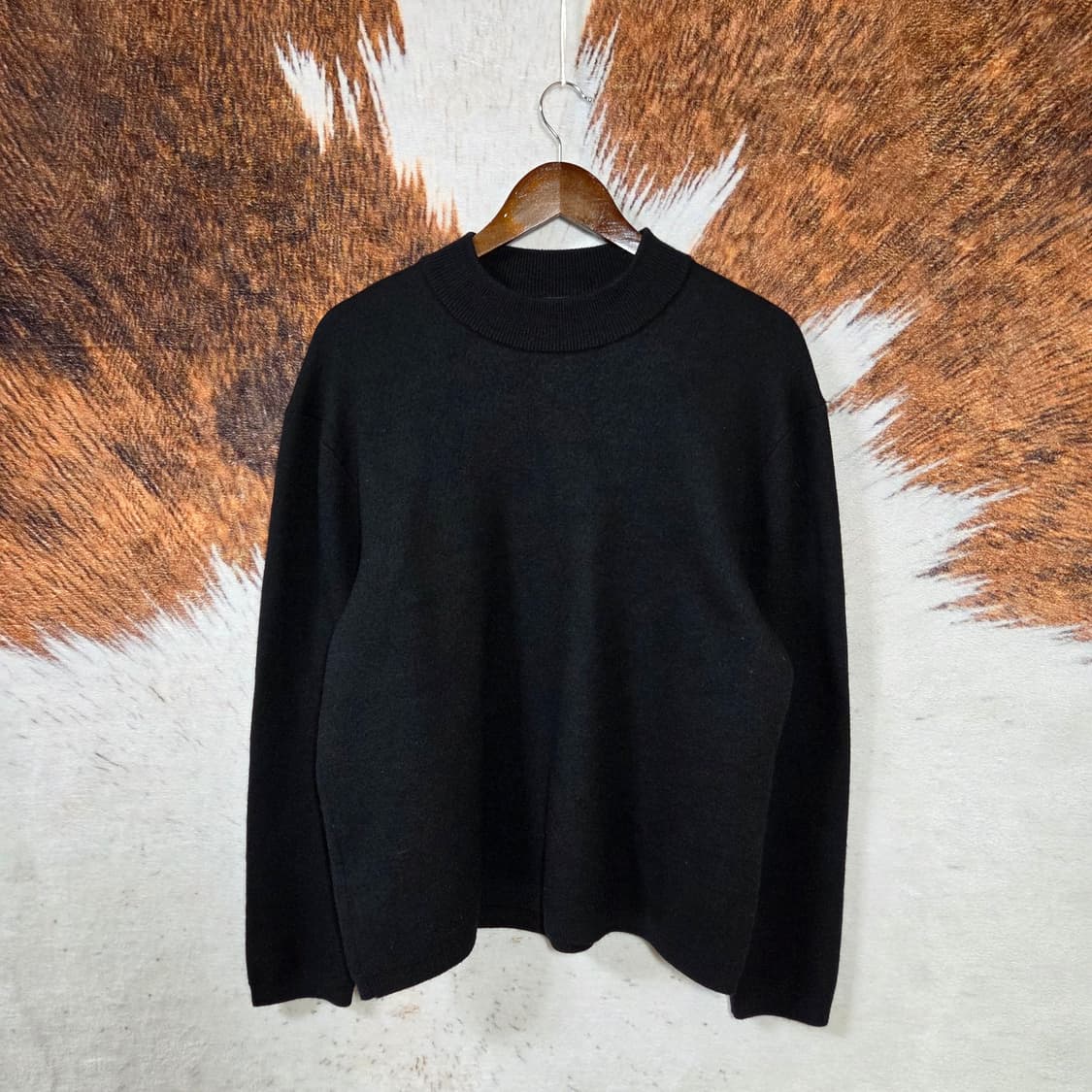 무신사 무지 도톰 블랙 니트 상품이미지1