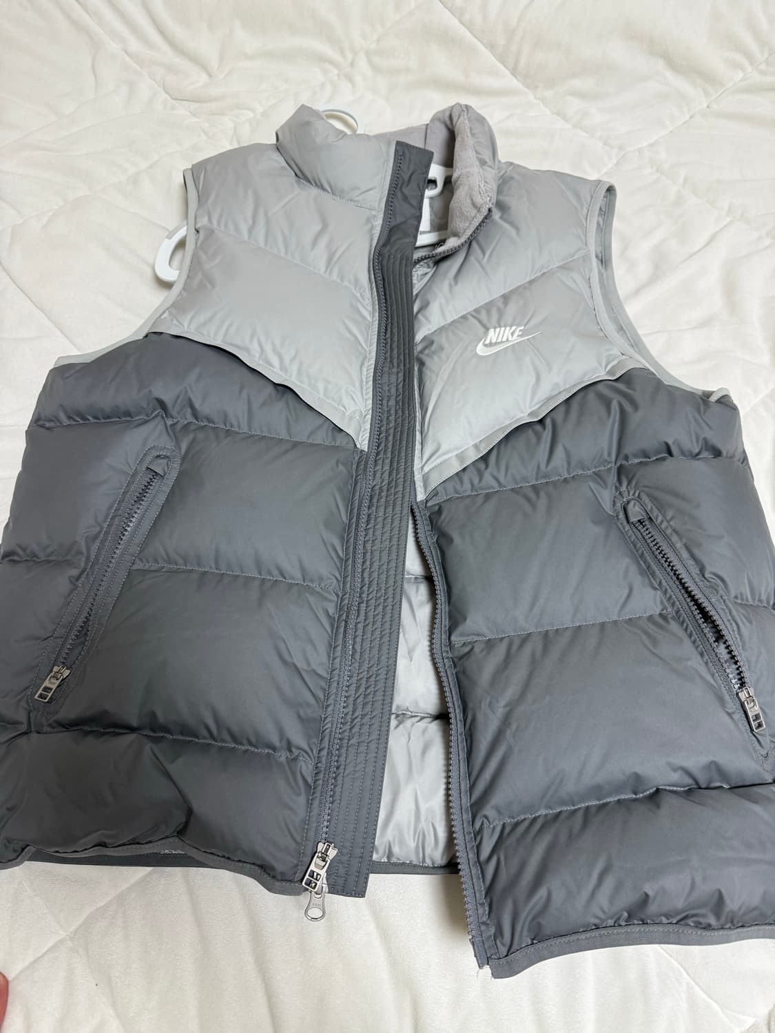 나이키 윈드러너 조끼패딩 XL 상품이미지1