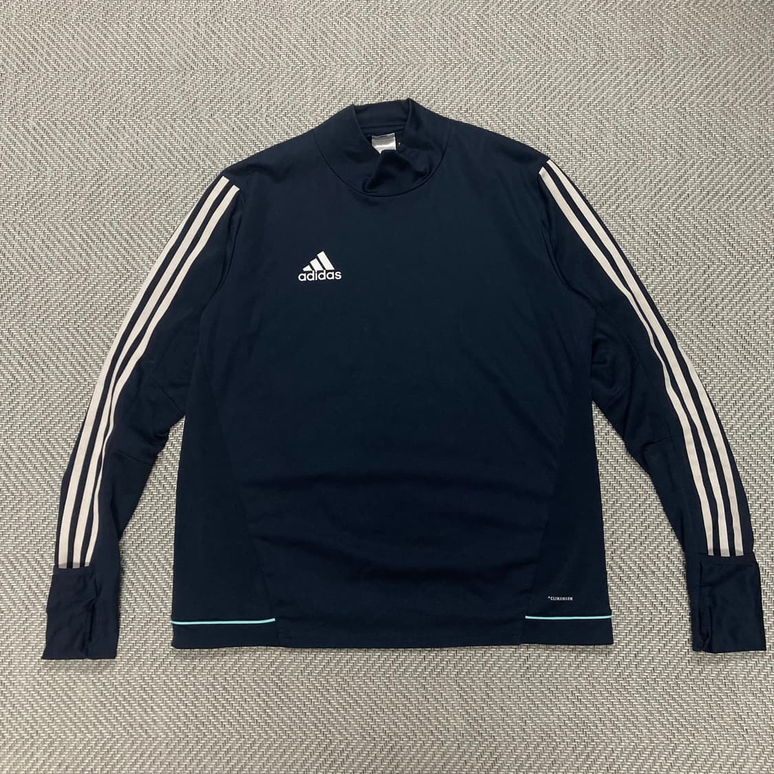 (110)아디다스 모크넥 런닝 기모 저지티 상품이미지1