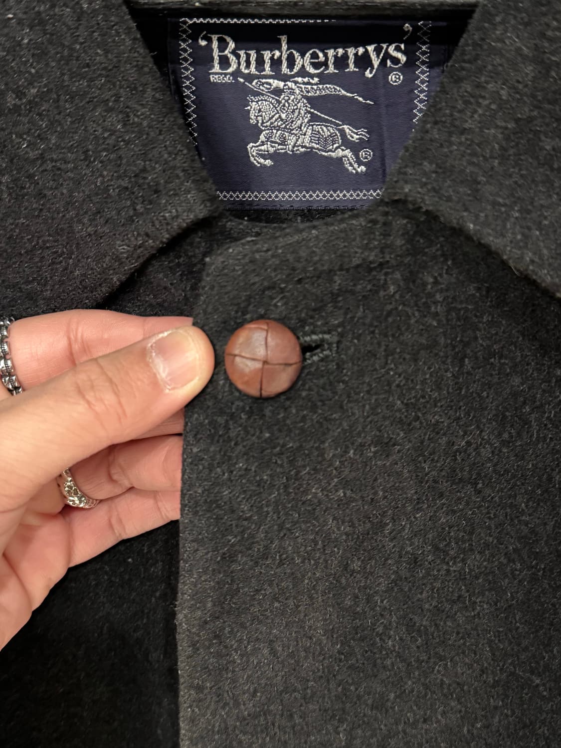 Burberrys 버버리 버튼업 싱글 울 코트  상품이미지4