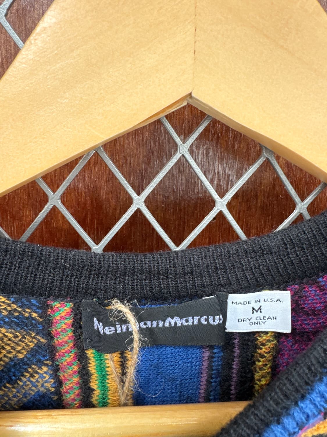 Neiman Marcus 미국 빈티지 입체 패턴 자수 니트 M 상품이미지3
