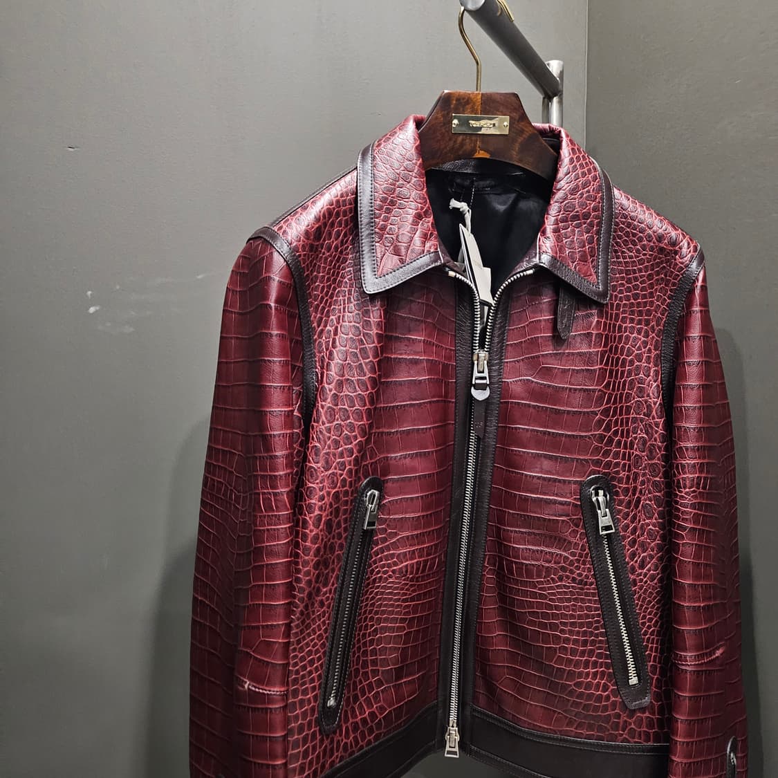 톰포드 무광크록이펙트 레더트리밍 신상 가죽자켓 상품이미지4