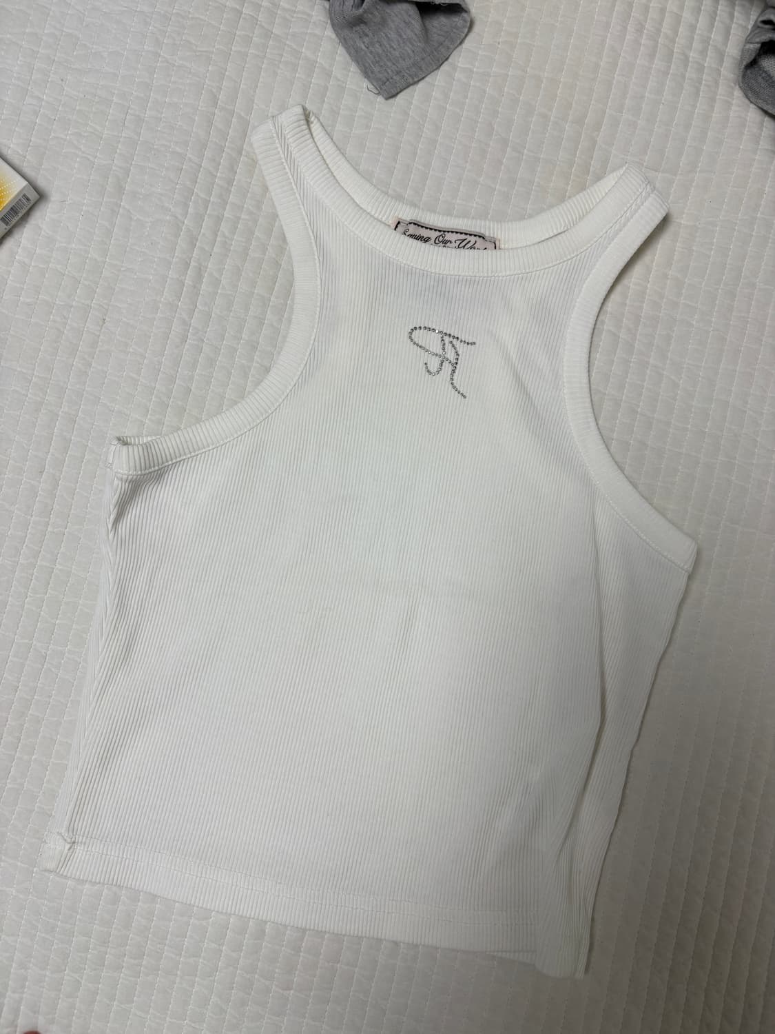 쓰리타임즈 쥬얼 탱크탑 화이트 상품이미지1