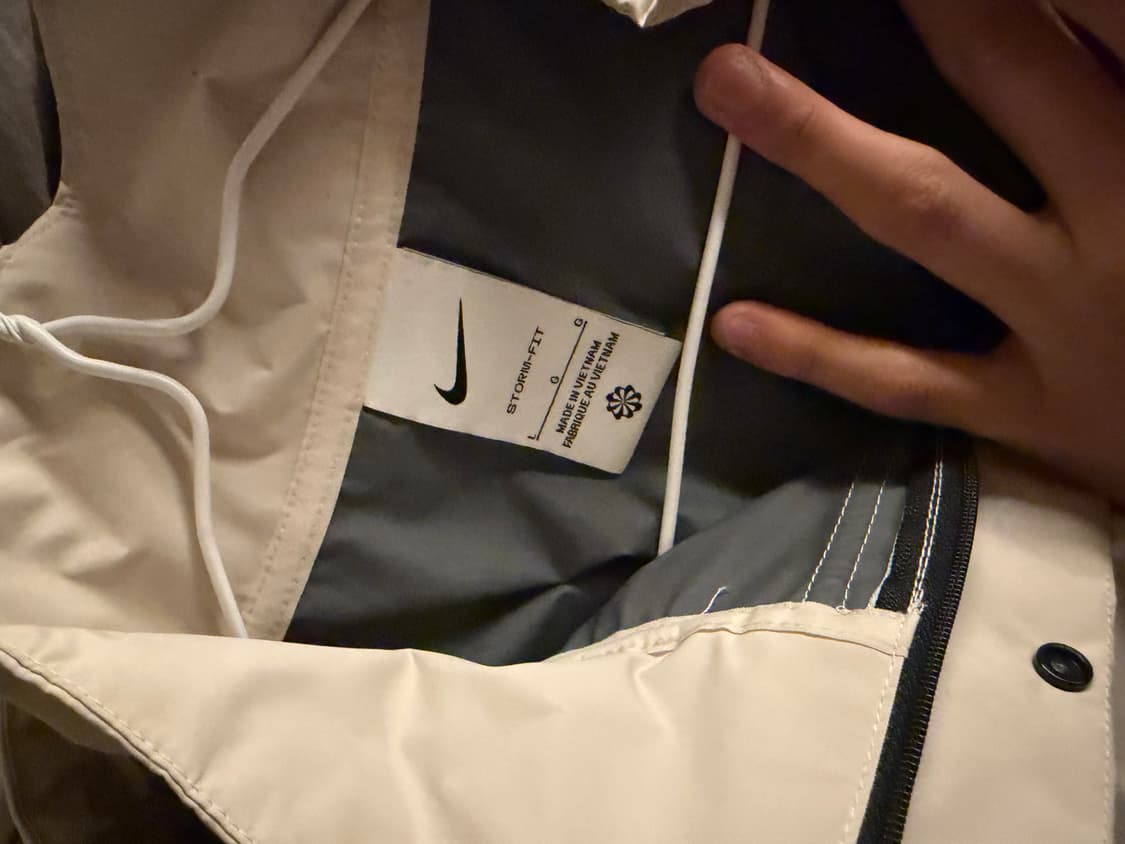 나이키 스톰핏 스위트프 바람막이 상품이미지3