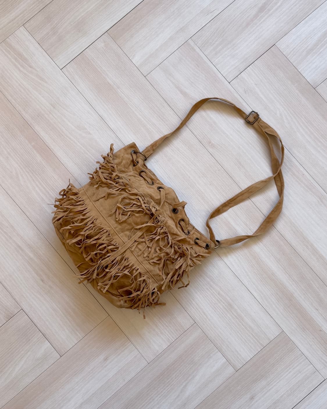 [Vintage] Suede Fringe Bucket Shoulder B 상품이미지1