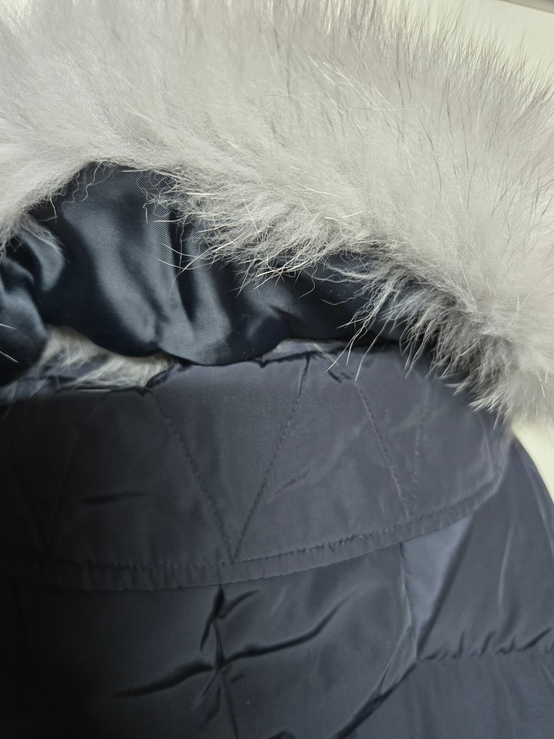 LINE  딥네이비 롱 패딩 폭스퍼 후드55 상품이미지4