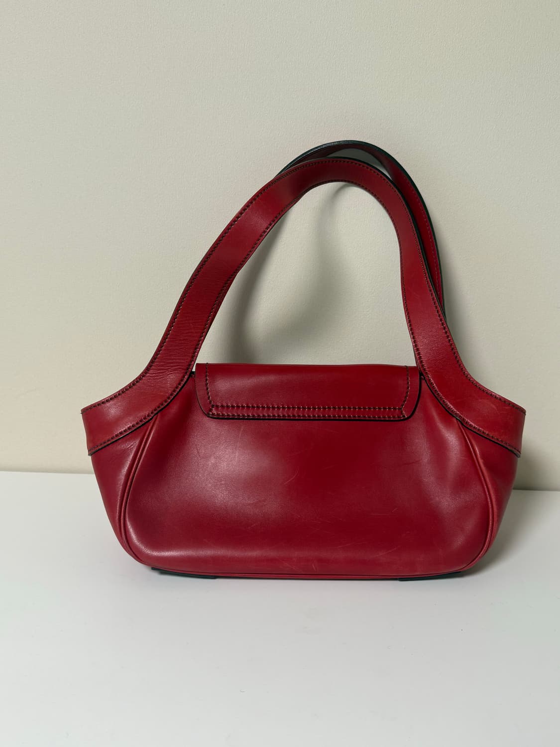 프라다 빈티지 레드 레더 숄더백 상품이미지5