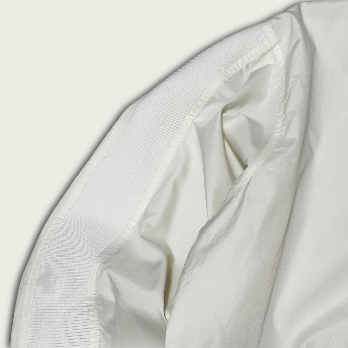 00's 프라다 스포츠 나일론 웜업 상품이미지4