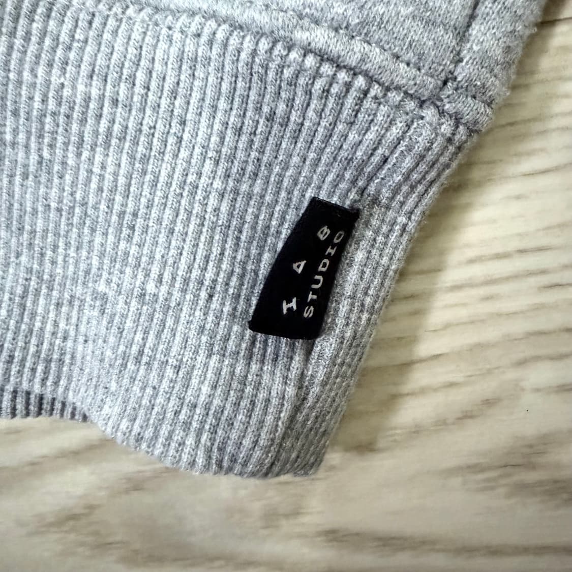 [IAB STUDIO] 아이앱 스튜디오 후드 회색 (L / 상태 A급) 상품이미지5