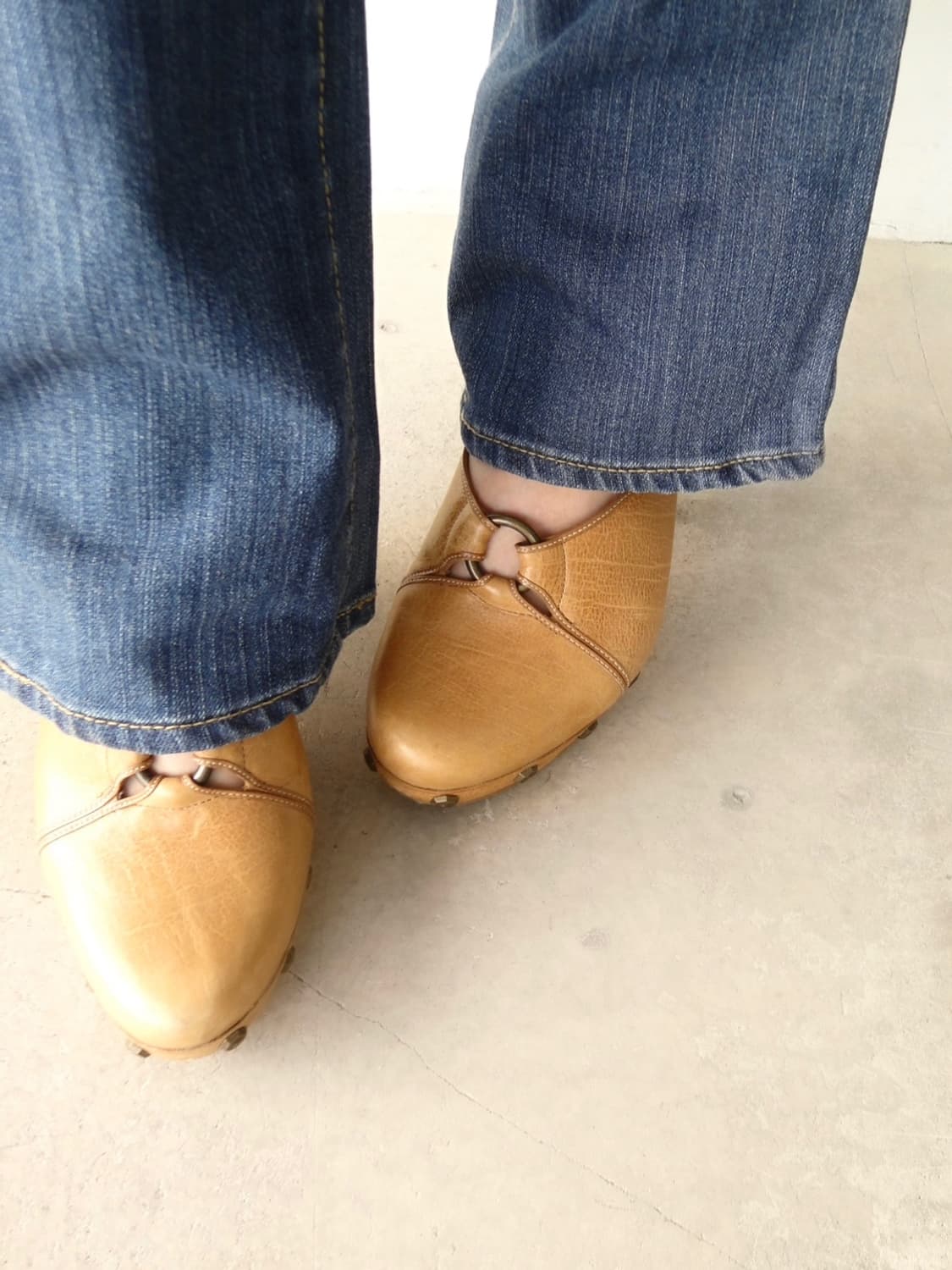 COLE HAAN gathering stud clog mule 상품이미지4
