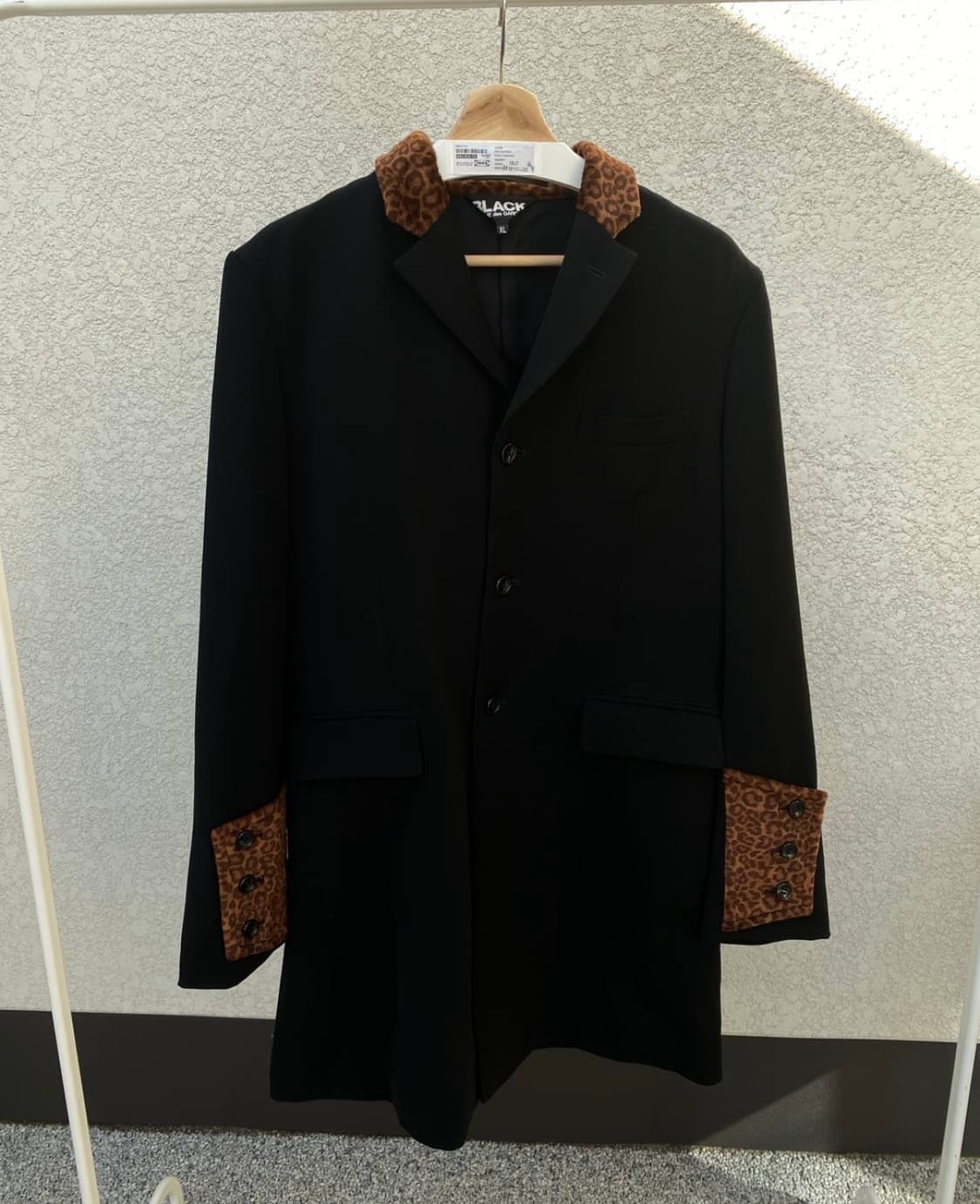 꼼데가르송 블랙 레오파드 코트 상품이미지1