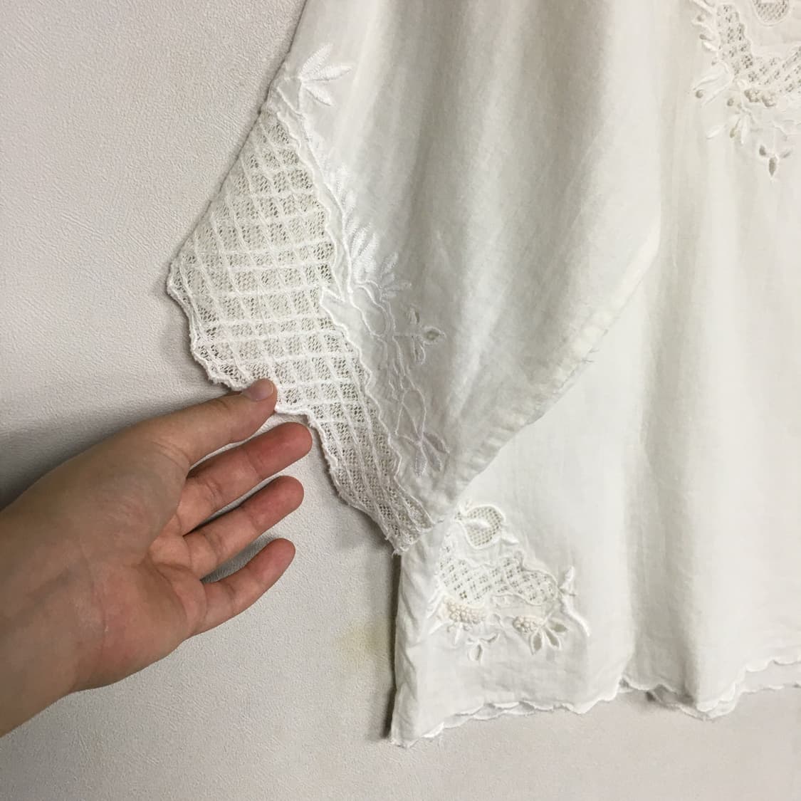 쟈딕앤볼테르 코튼 자수 블라우스 상품이미지3