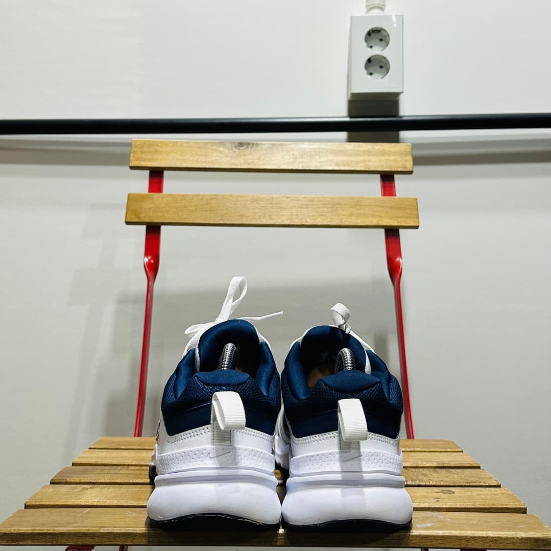 270) 나이키 운동화 남성 남자 신발 디파이 화이트 네이비 상품이미지4