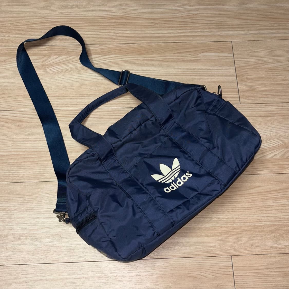 아디다스 일본 여고생깔 더플백 상품이미지2