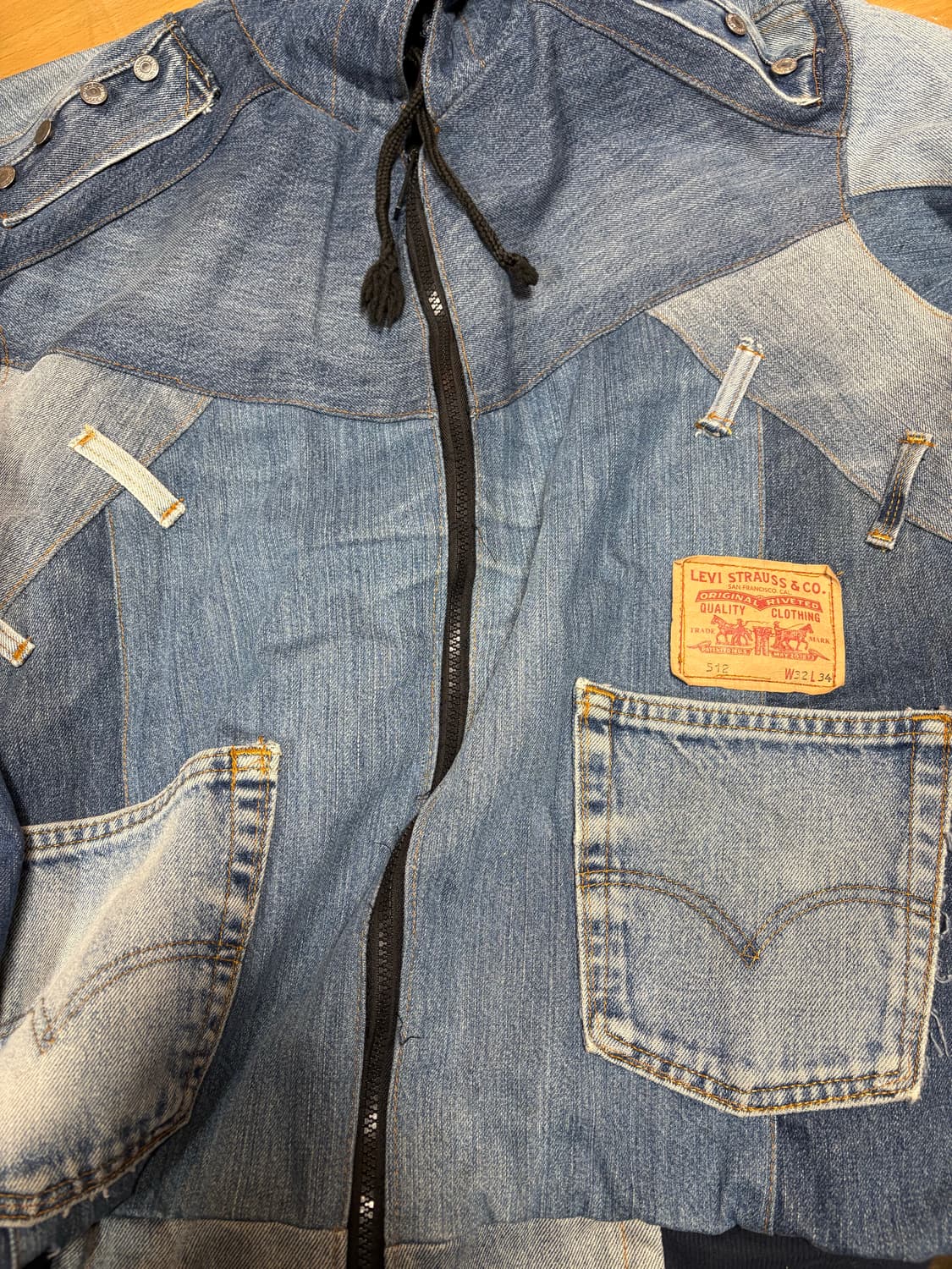 Levi's 빈티지 리메이크 패치워크 데님 봄버 후드 자켓 상품이미지3