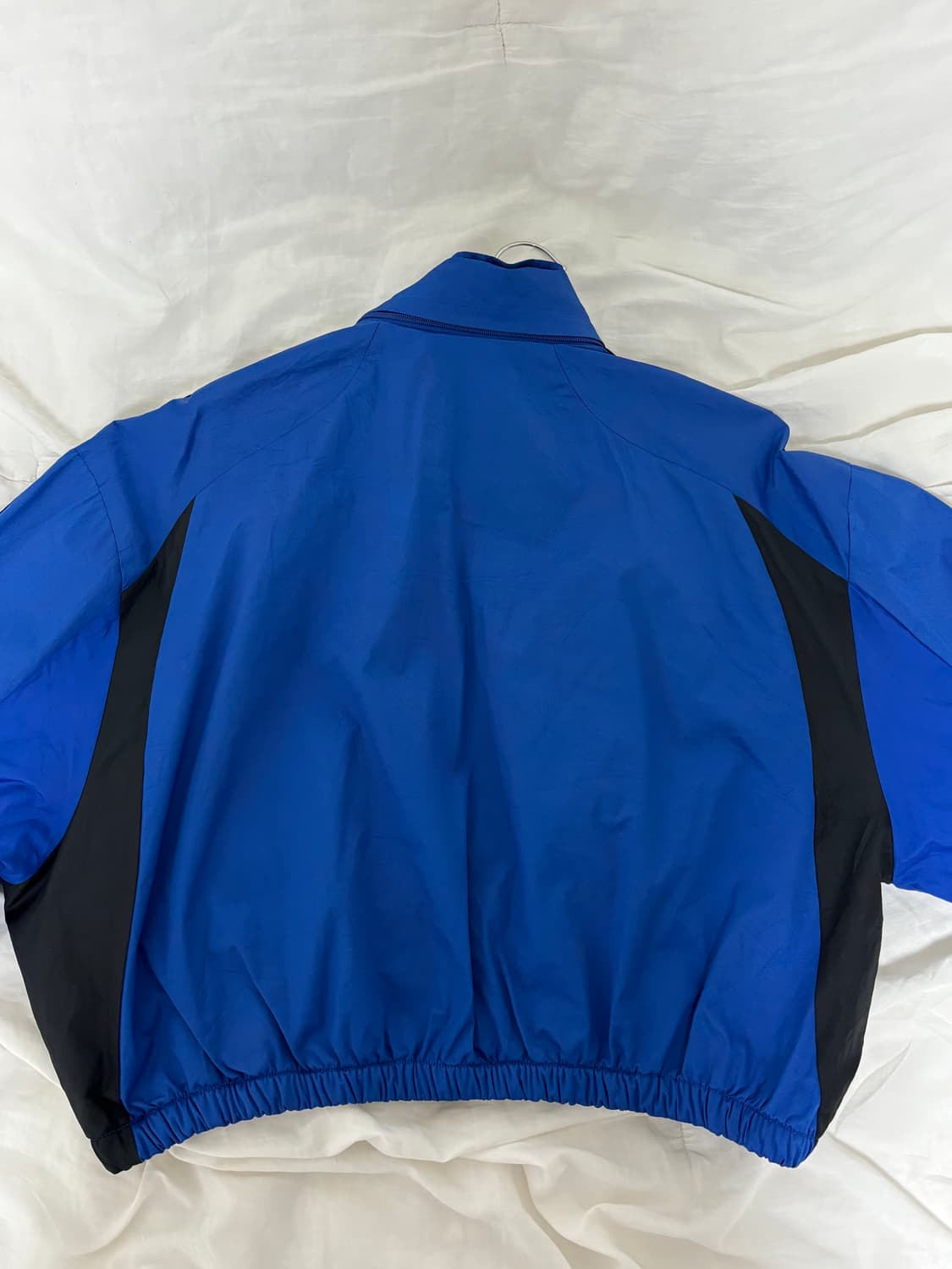 아디다스 크롭 바람막이 상품이미지4