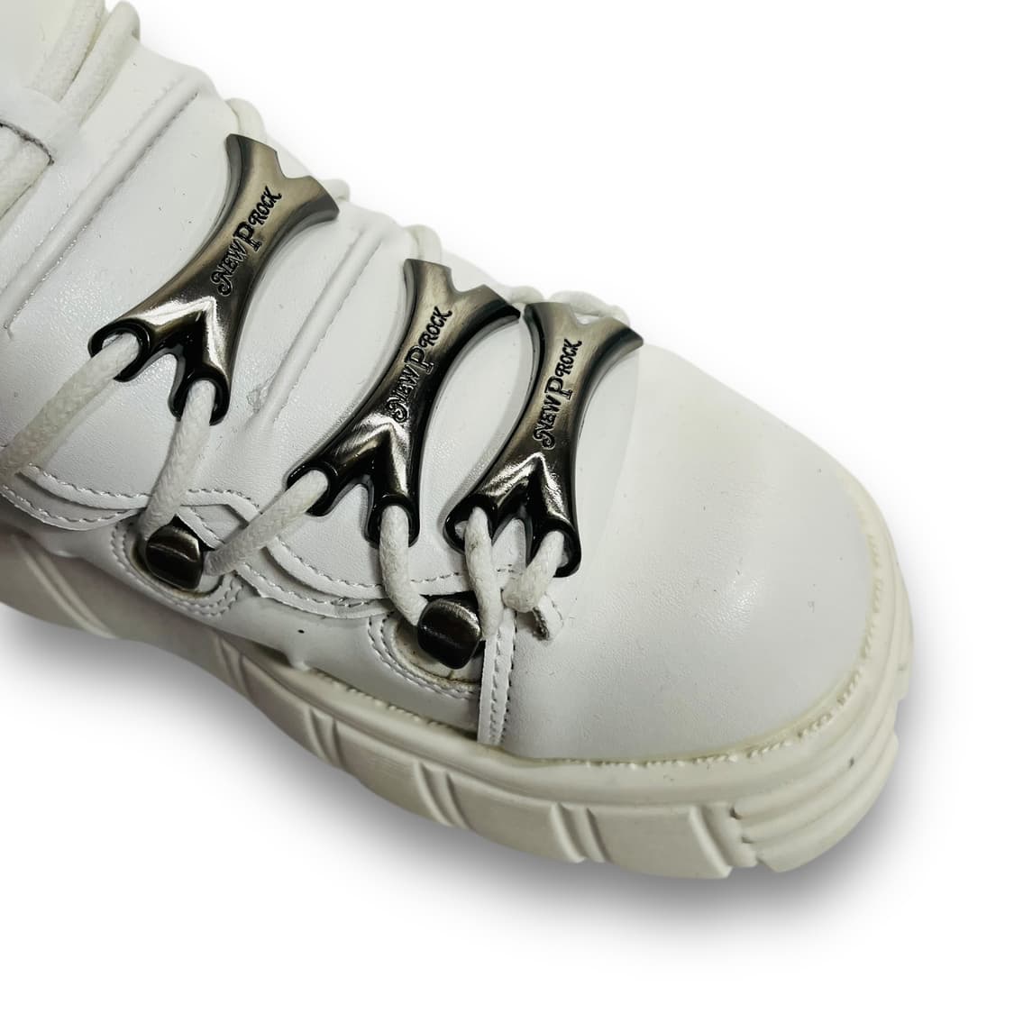 Punk Mid Buckle Platform White Shoes 상품이미지8