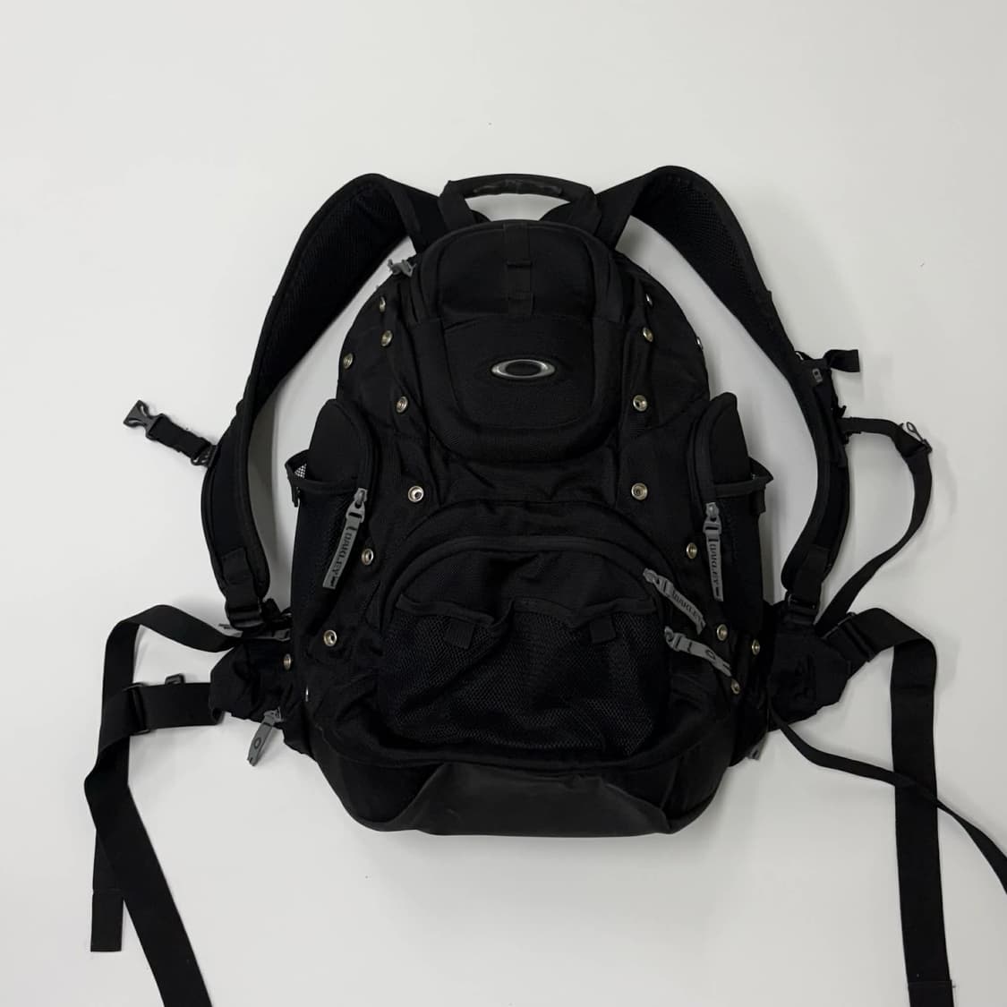 오클리 00s 택티컬 하드쉘 백팩 상품이미지1