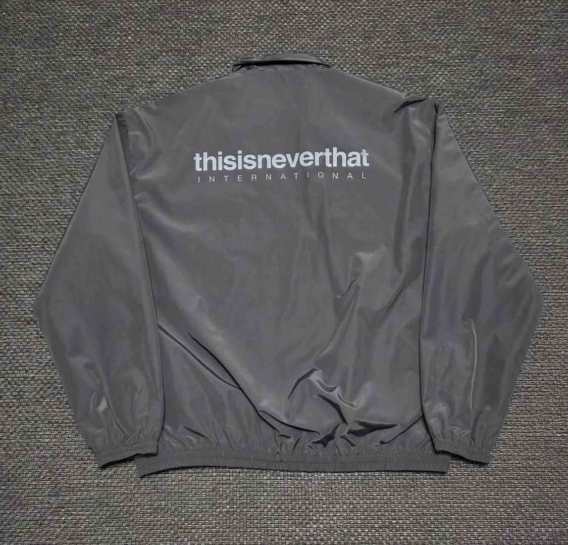 디스이즈네버뎃 코치 자켓 상품이미지1