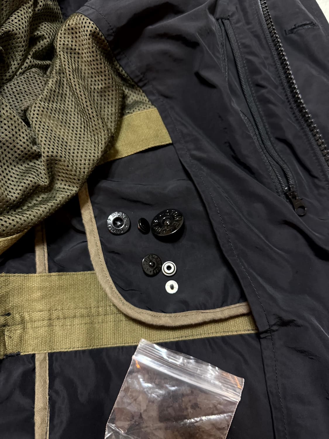 정품 스톤아일랜드 Stone Island 필드 사파리 자켓 (야상자켓) 상품이미지8