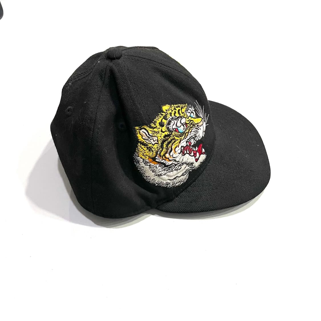 뉴에라 호랑이 자수 스냅백 상품이미지4