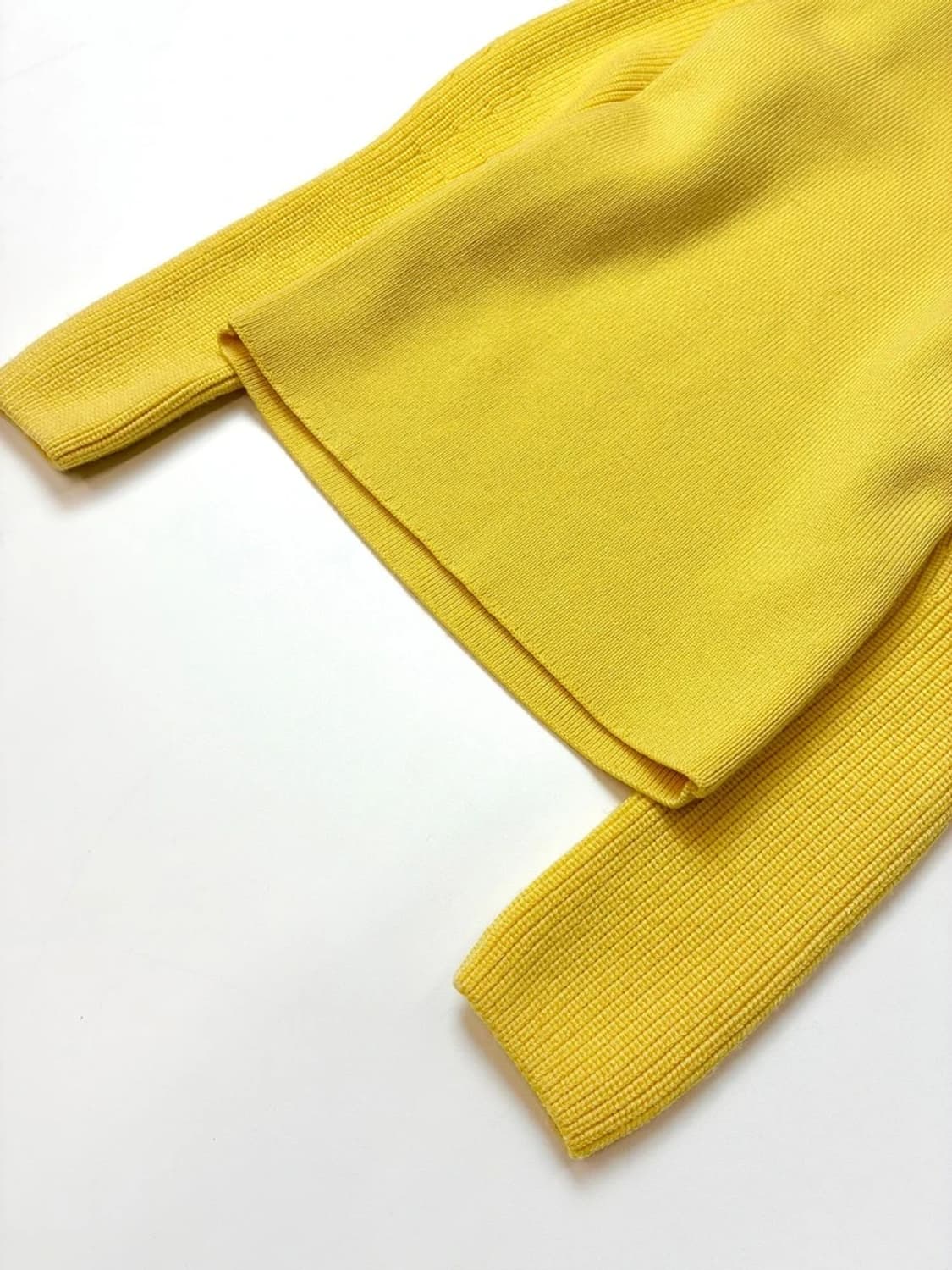 코스 COS 스퀘어넥 울 골지 니트 PN5162 상품이미지5