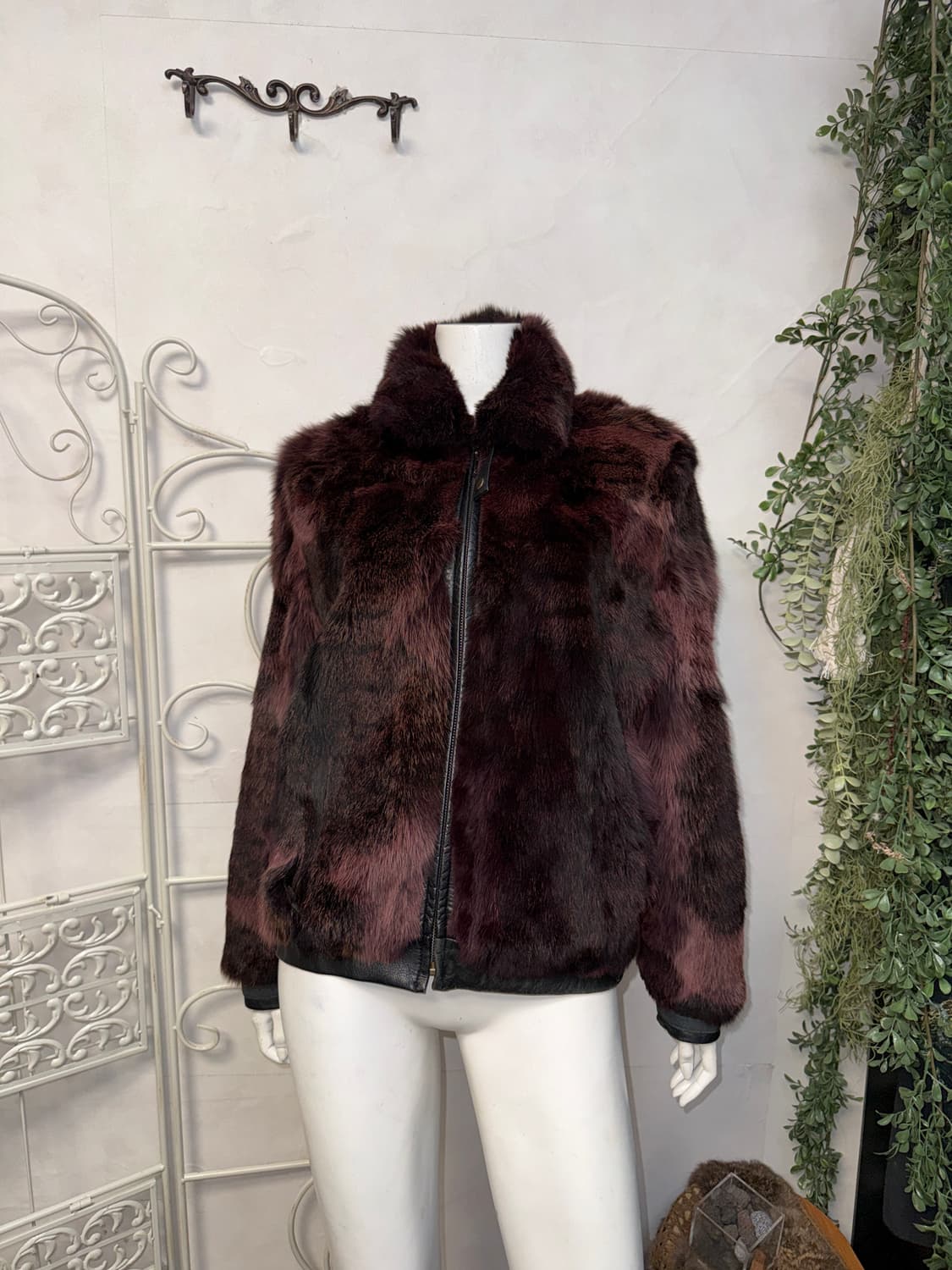 Cherry red animal pattern fur jacket 상품이미지4