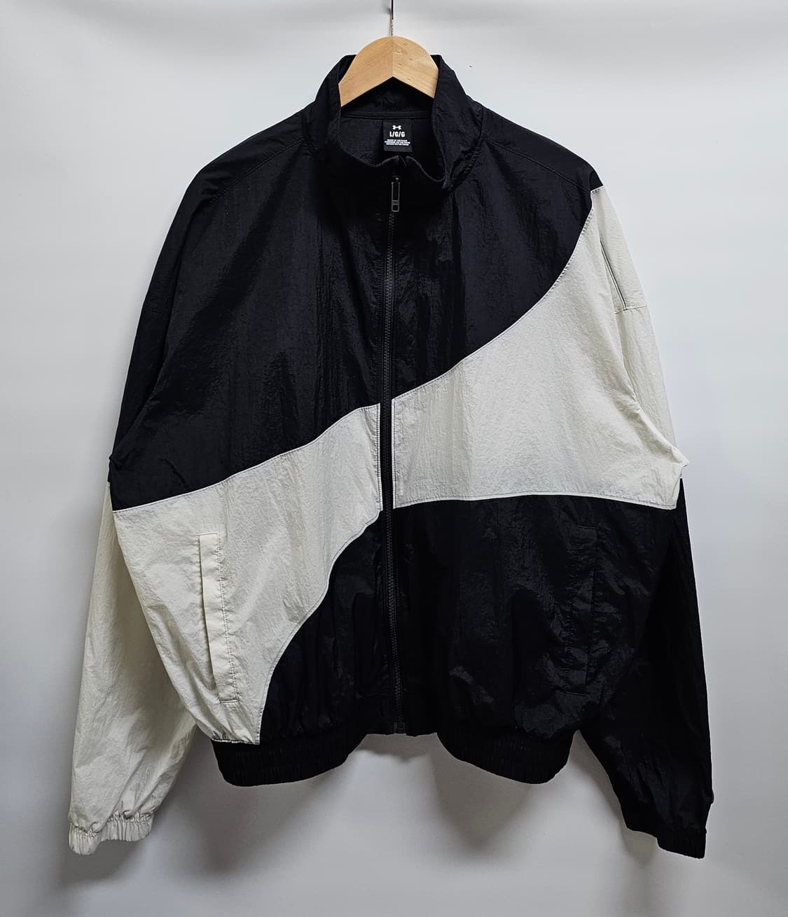 언더아머 우븐 바람막이 자켓 L 상품이미지1