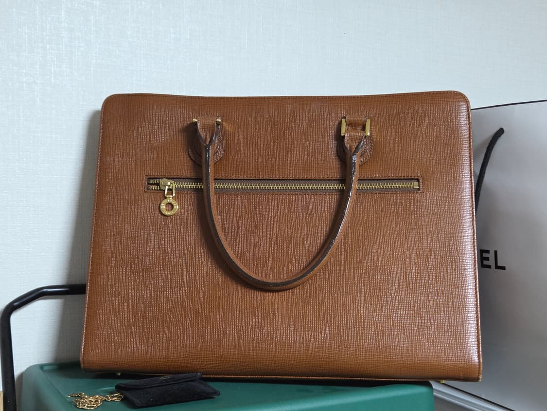 꾸레쥬 금장 브리프케이스 상품이미지3