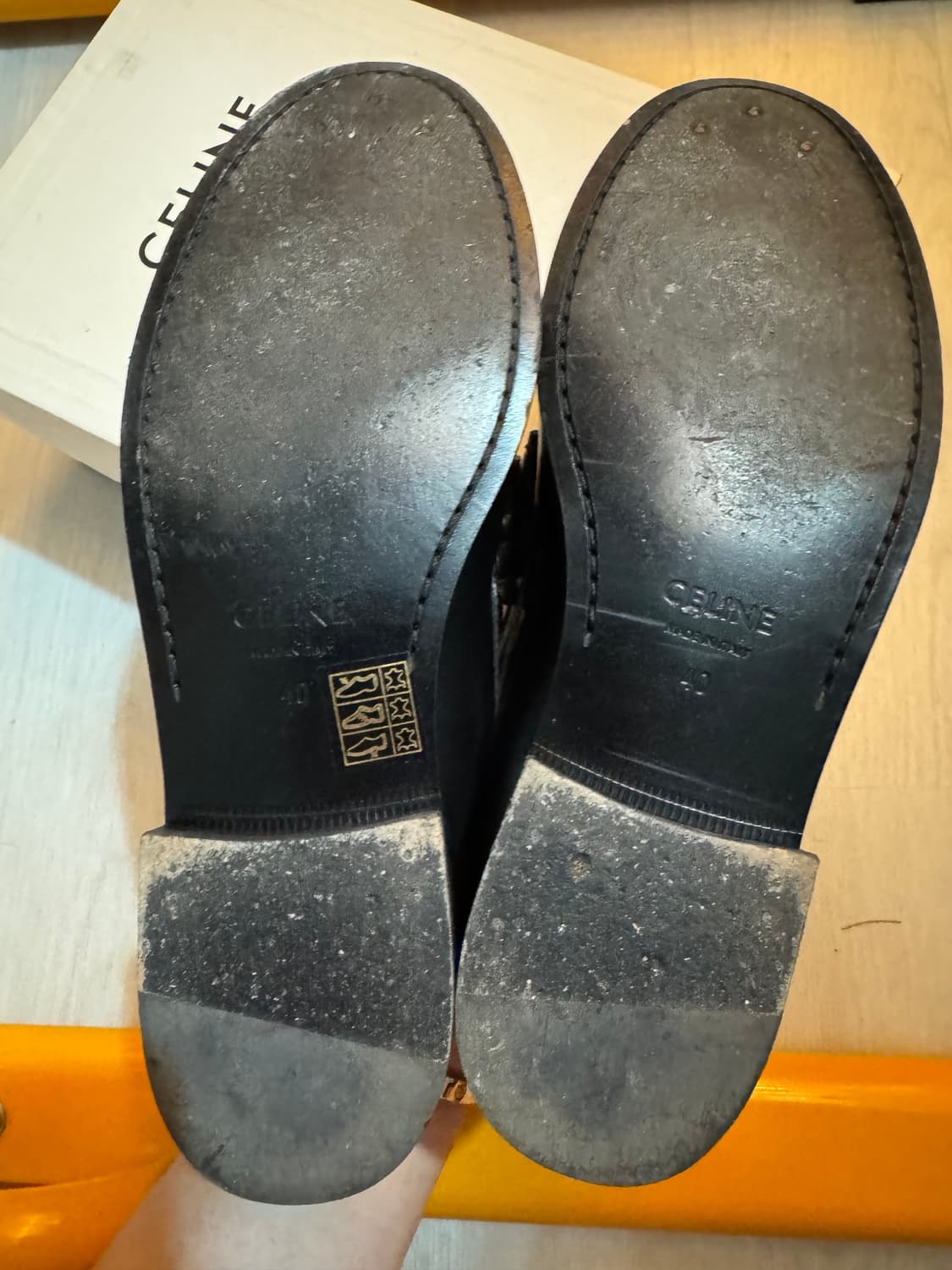 셀린느 트리오페 루코 로퍼 상품이미지4