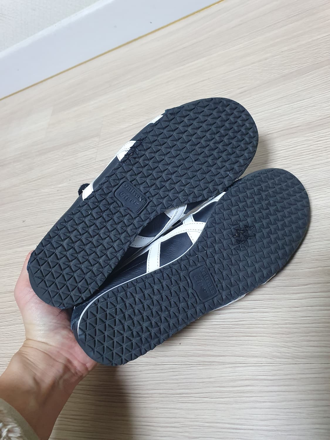 오니츠카타이거 멕시코66 스니커즈 230 상품이미지7