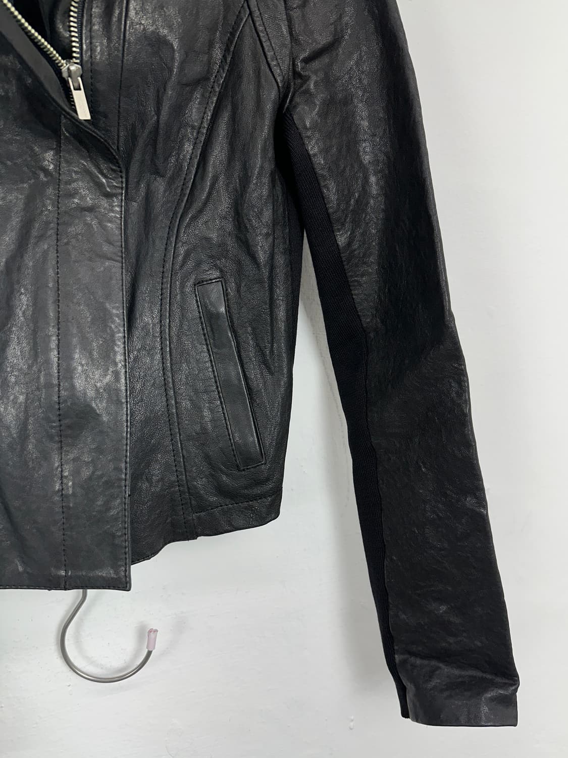 Asymmetric High-Neck Lambskin Jacket 상품이미지7