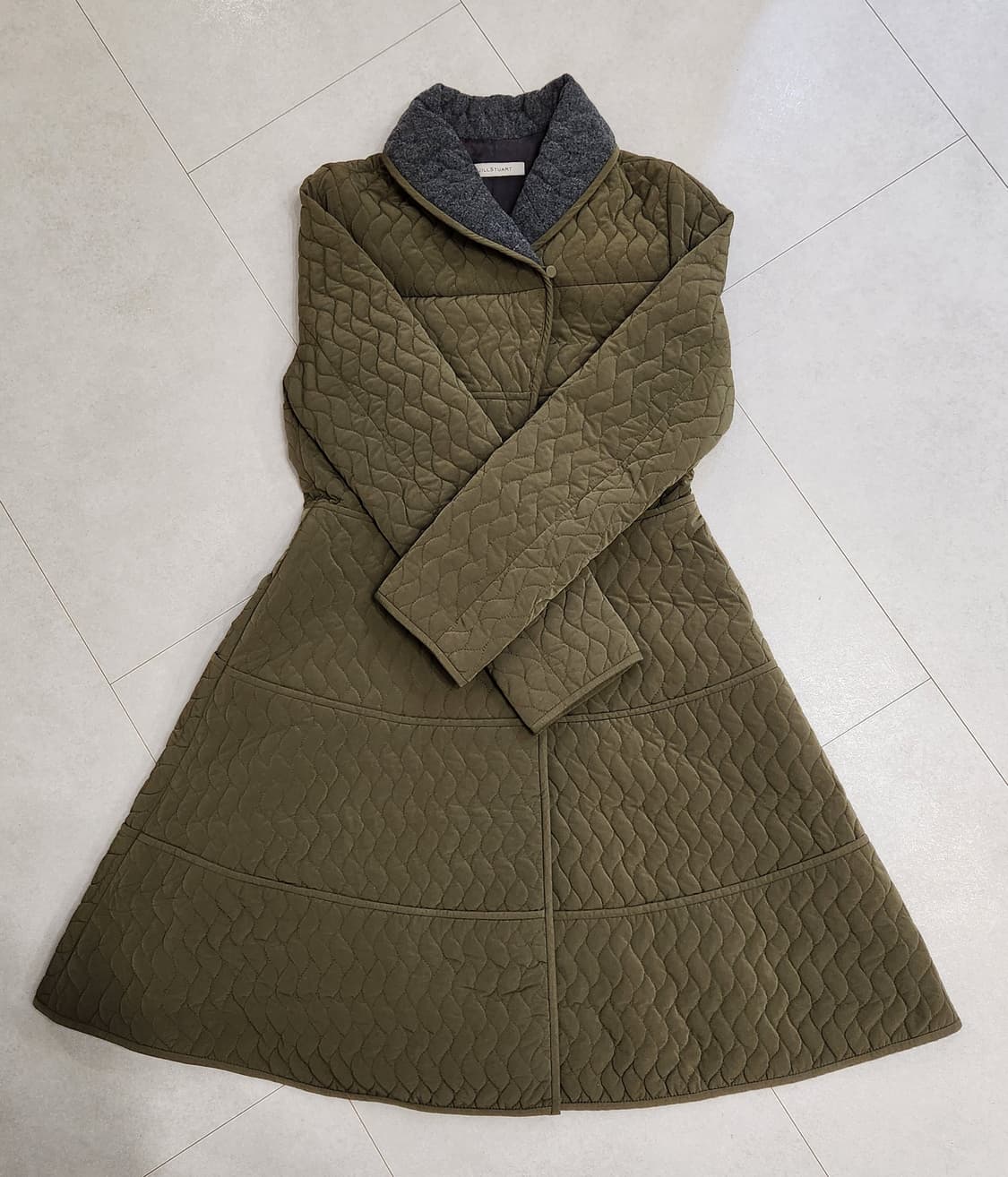 질스튜어트 원피스형코트 상품이미지1