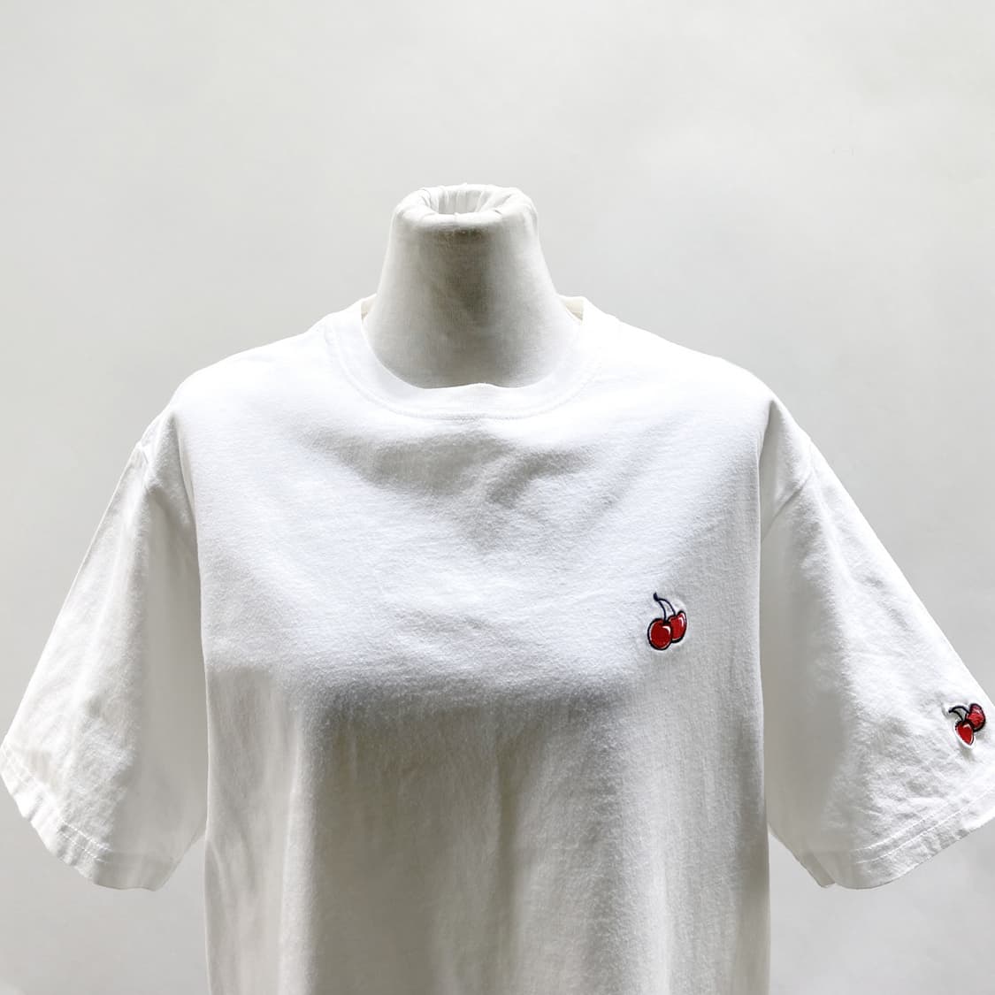 키르시 여성반팔티셔츠 화이트 FREE 상품이미지2