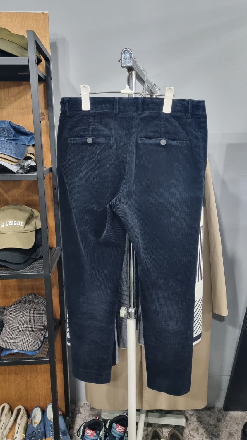 한섬정품) 타임 골덴(코듀로이) 남성용 슬림핏 원터팬츠 허리30 상태좋음 상품이미지4