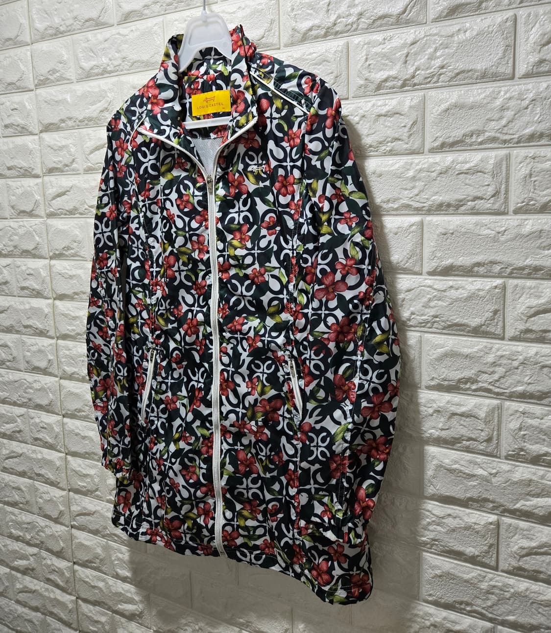 거의새것/ 루이까스텔 경량 바람막이 방풍자켓 90 상품이미지4