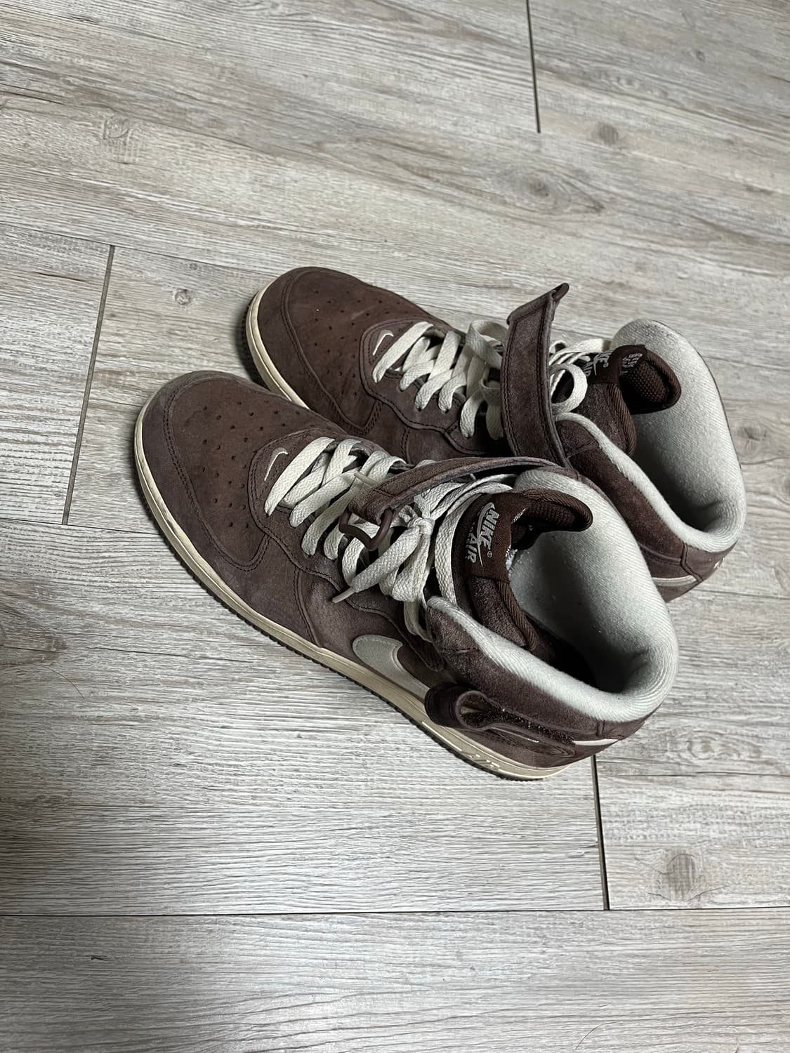 나이키 에어포스1 미드 초콜릿 상품이미지4