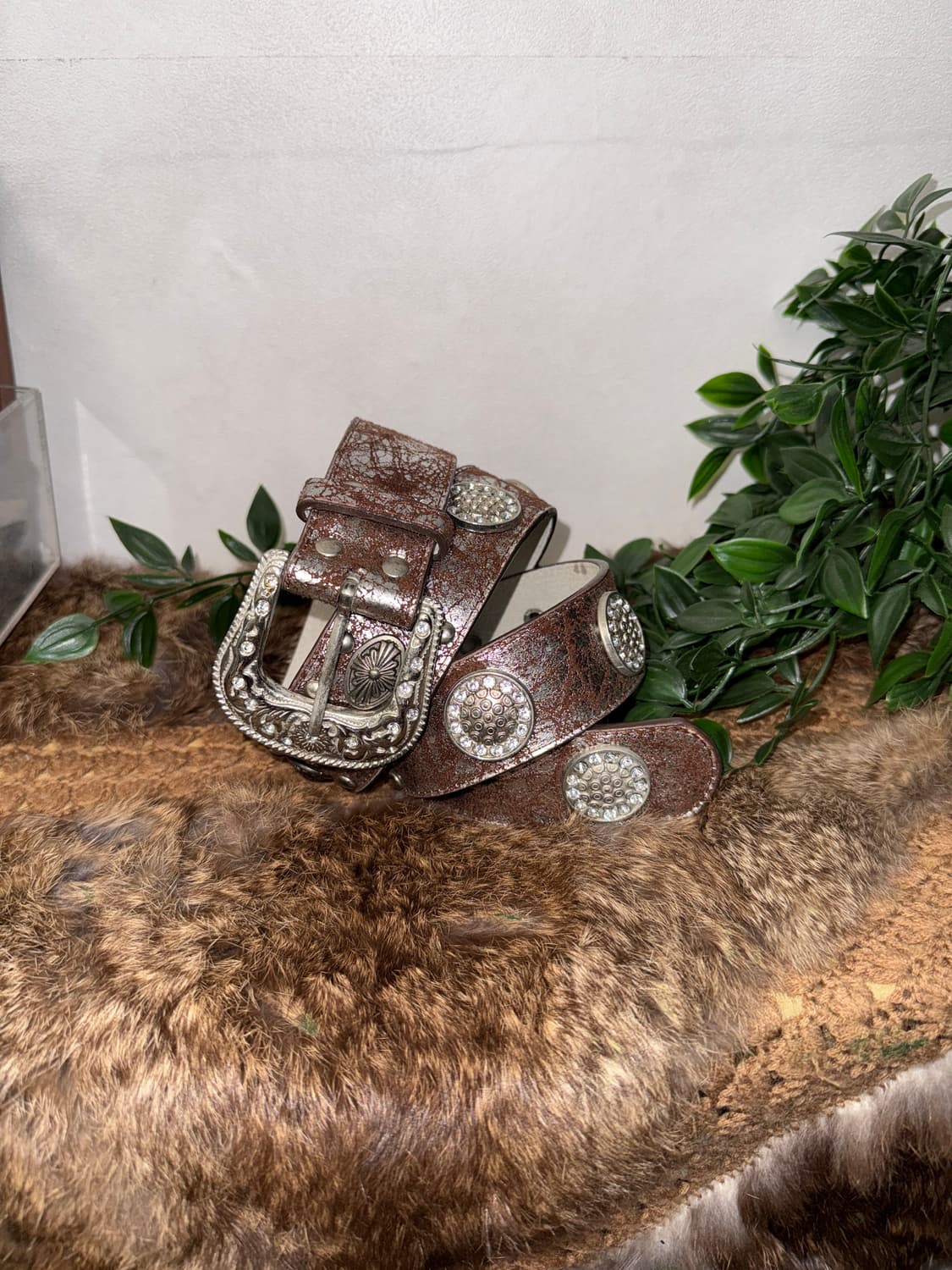 Metal bronze oriental cubic buckle belt 상품이미지1