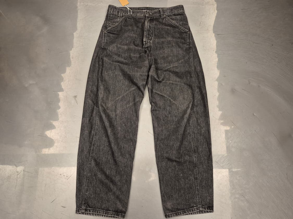 해칭룸 커브드 진 블랙 상품이미지1