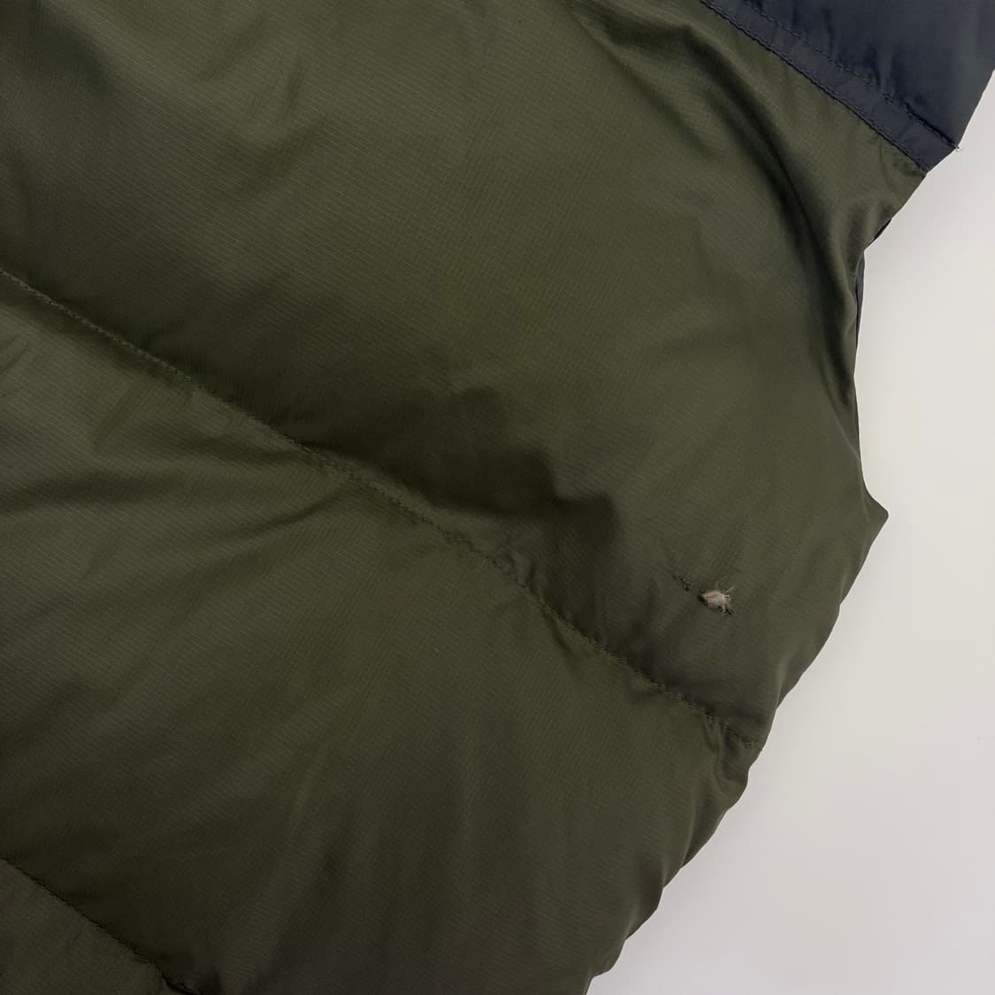 North Face 노스페이스 카키 700 눕시 패딩 베스트 상품이미지3