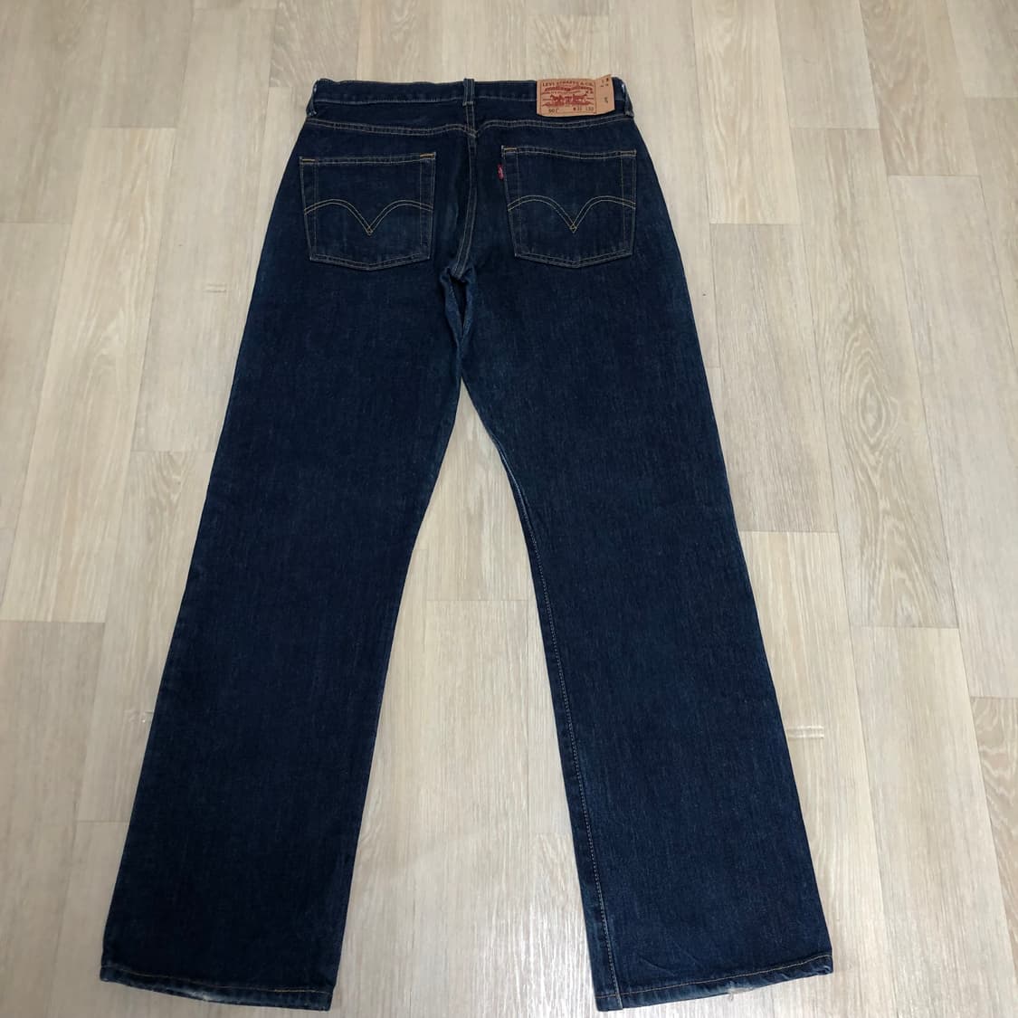 (31) 00's 리바이스 Levi's 501 스트레이트핏 중청 데님 상품이미지9