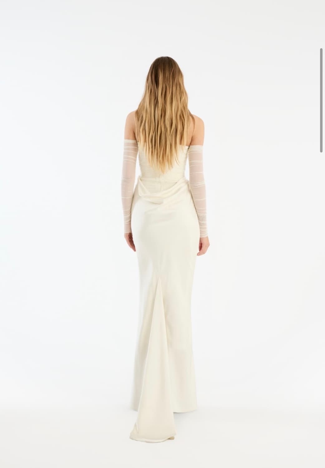 RUCHED MAXI DRESS WHITE 상품이미지2